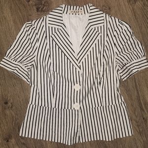 2000s striped short sleeve blazer